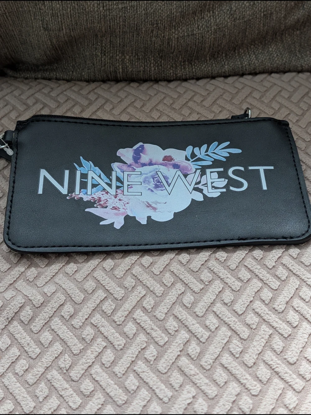 Nine West Black Floral Logo Wristlet NWOT